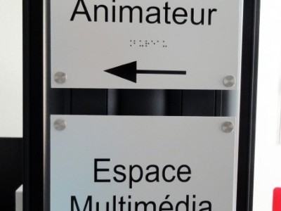 Signalétique intérieure et extérieure